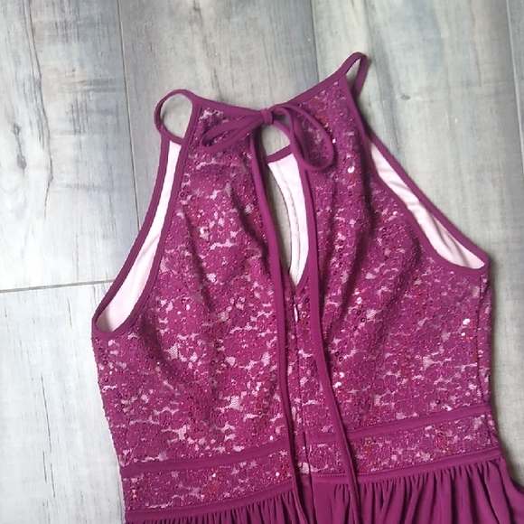 Morgan & Co. Burgundy Lace Evening Dress - Picture 6 of 9